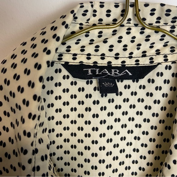 ⚪️ VTG Tiara polka dot button down camisole - Picture 5 of 8